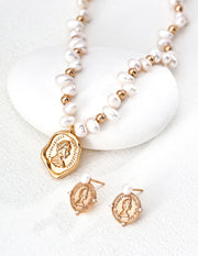 Emblem Pearl Stud Earrings in Vintage Gold | S925 Sterling Silver